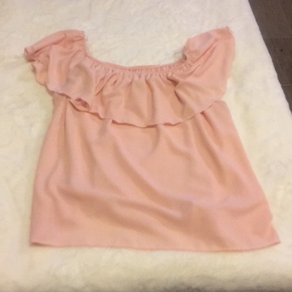 Off the Shoulder Top - Picture 6 of 6